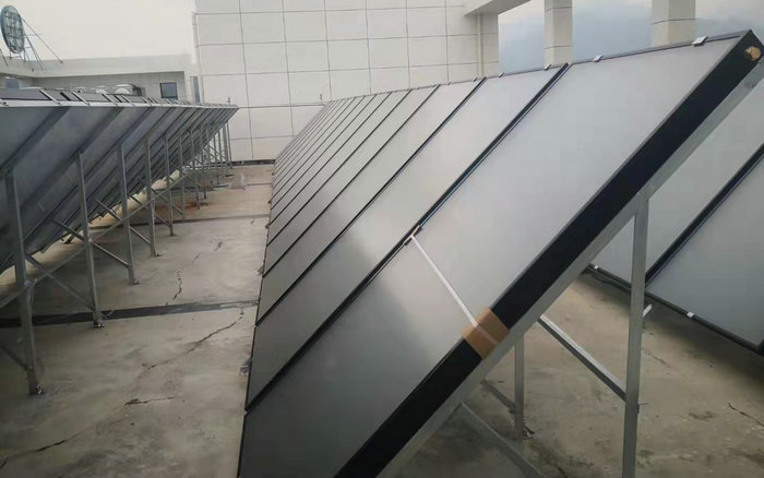 台州白水洋衛生院20噸熱水草莓视频下载安装15P兩台＋平板太陽能